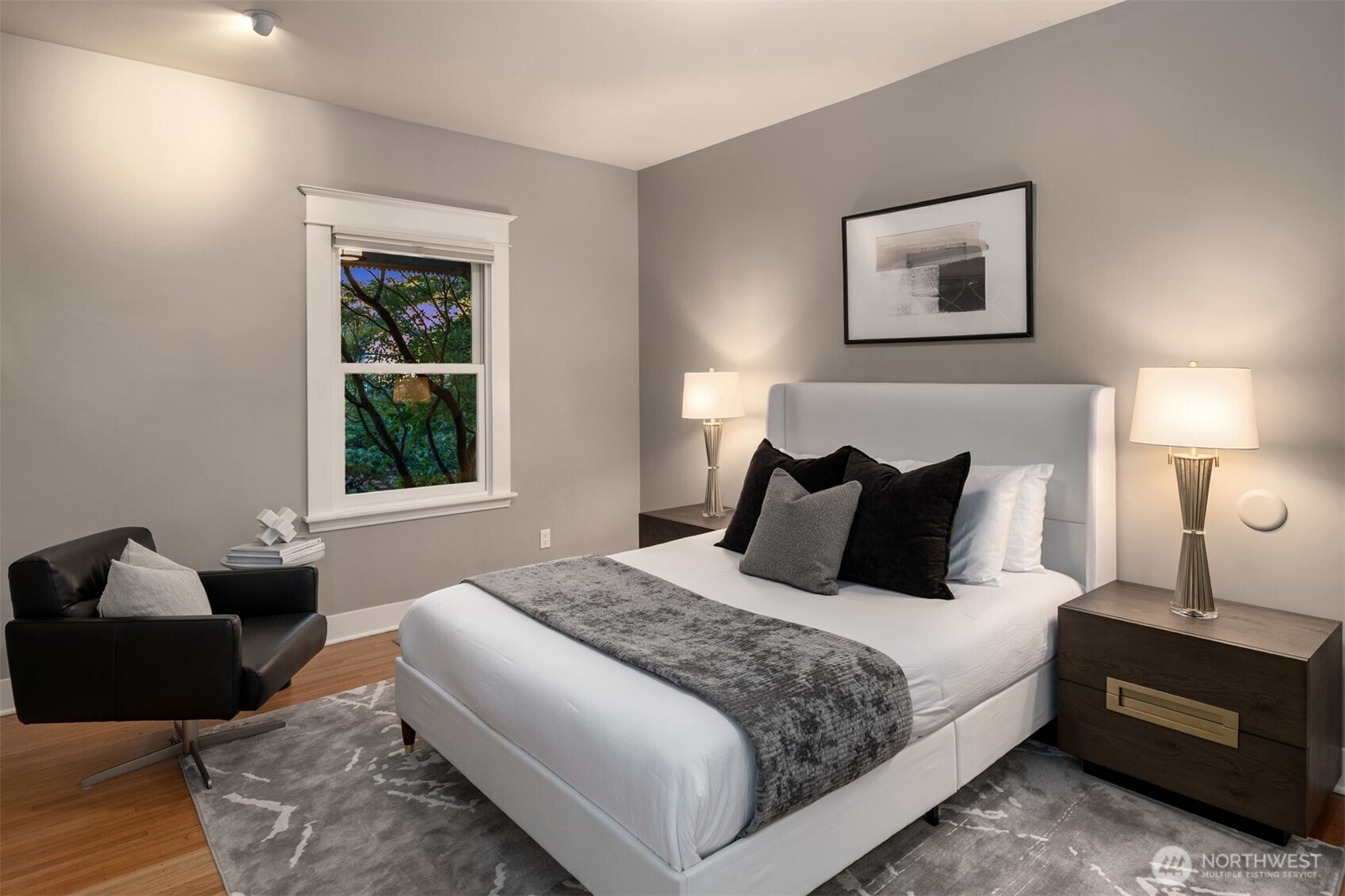 1807 11th Avenue W, Seattle, WA 98119