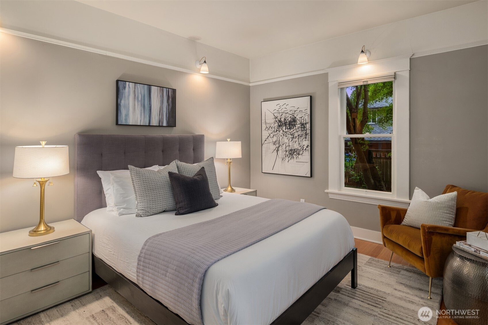 1807 11th Avenue W, Seattle, WA 98119