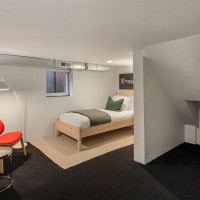 1807 11th Avenue W, Seattle, WA 98119