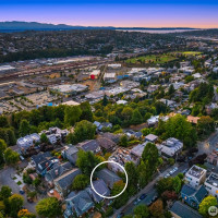 1807 11th Avenue W, Seattle, WA 98119