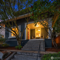 1807 11th Avenue W, Seattle, WA 98119