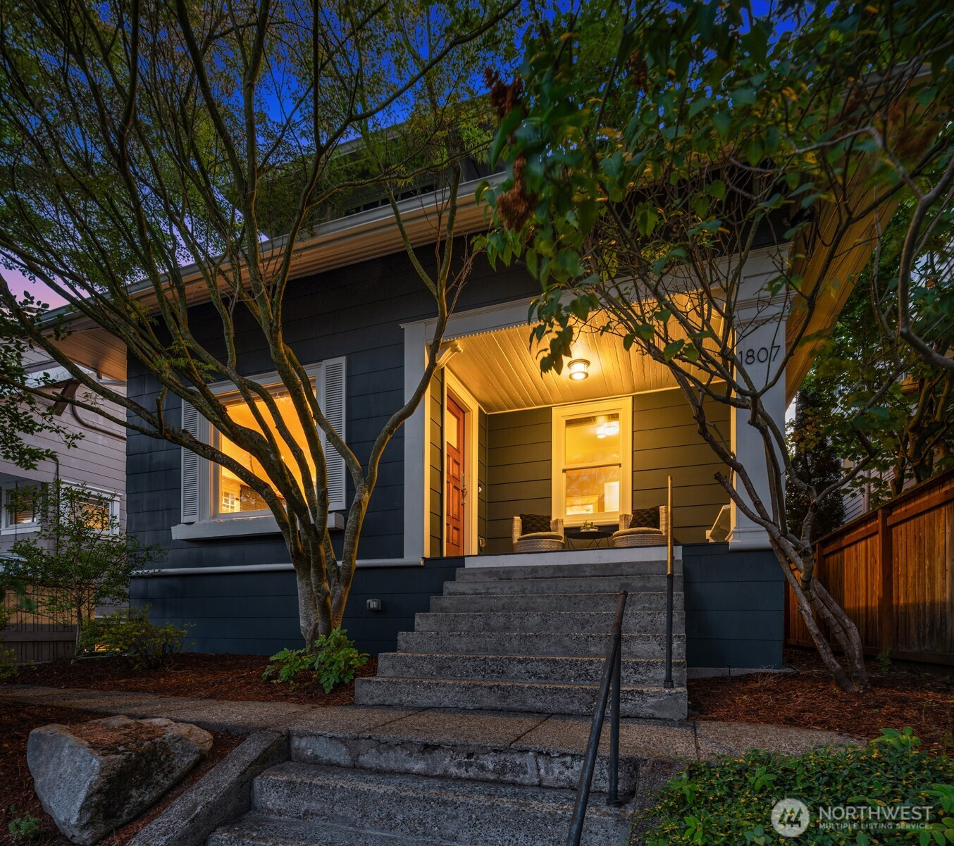 1807 11th Avenue W, Seattle, WA 98119