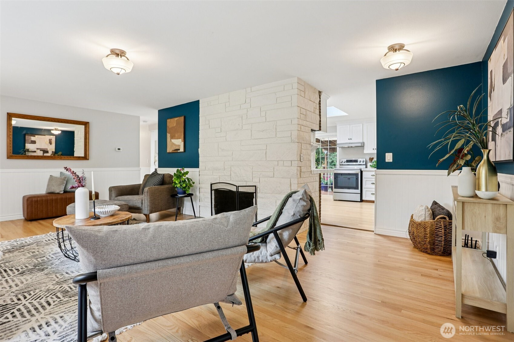 7621 NE 205th Street, Kenmore, WA 98028