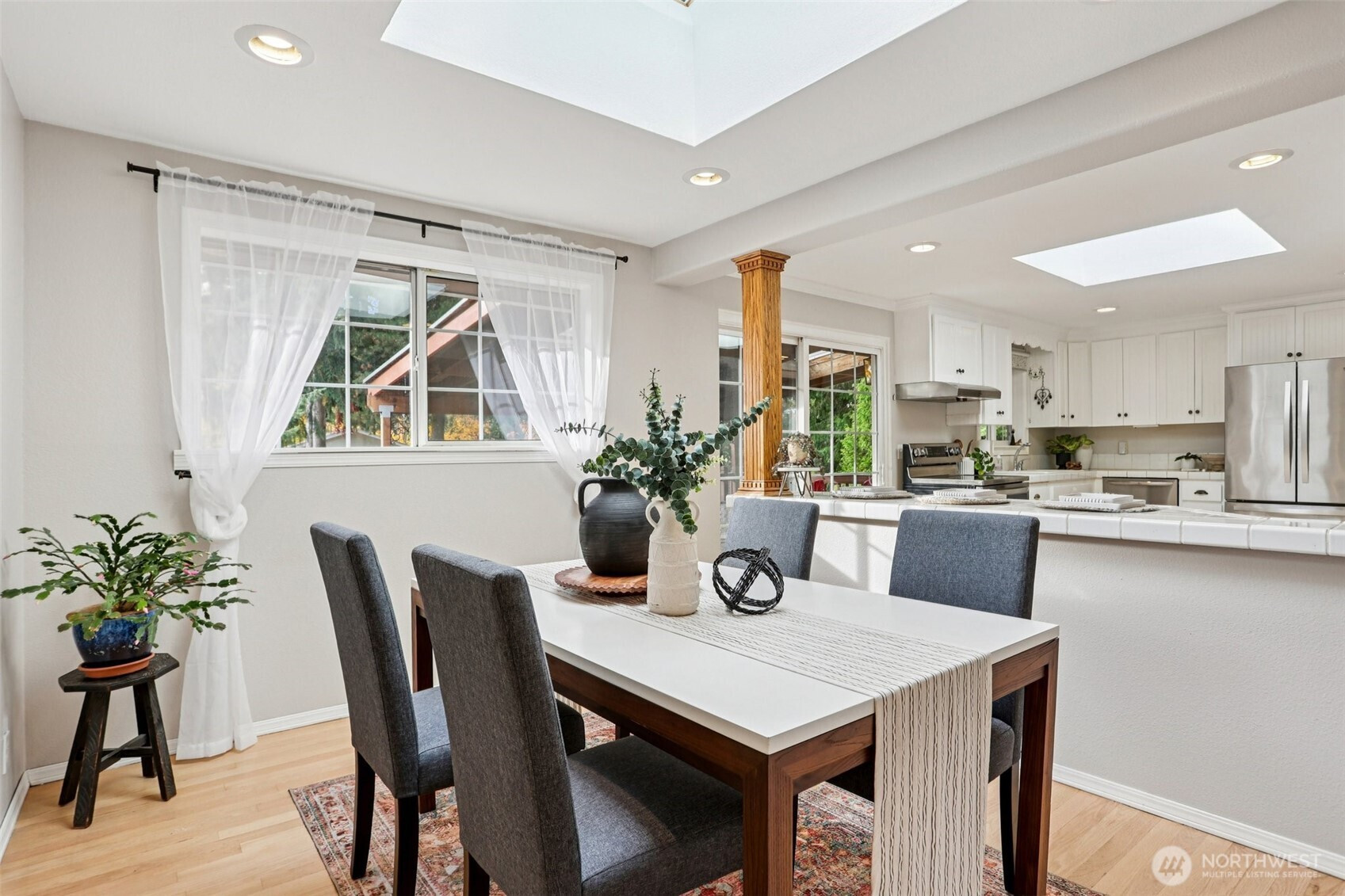 7621 NE 205th Street, Kenmore, WA 98028