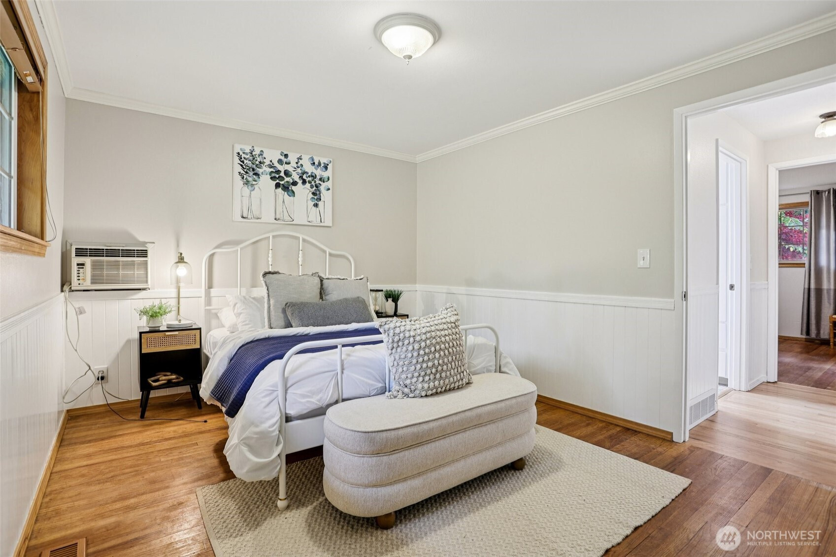 7621 NE 205th Street, Kenmore, WA 98028