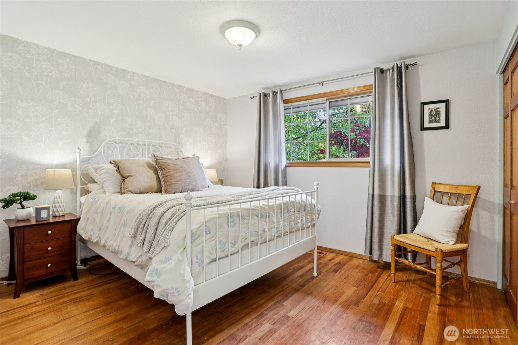 7621 NE 205th Street, Kenmore, WA 98028