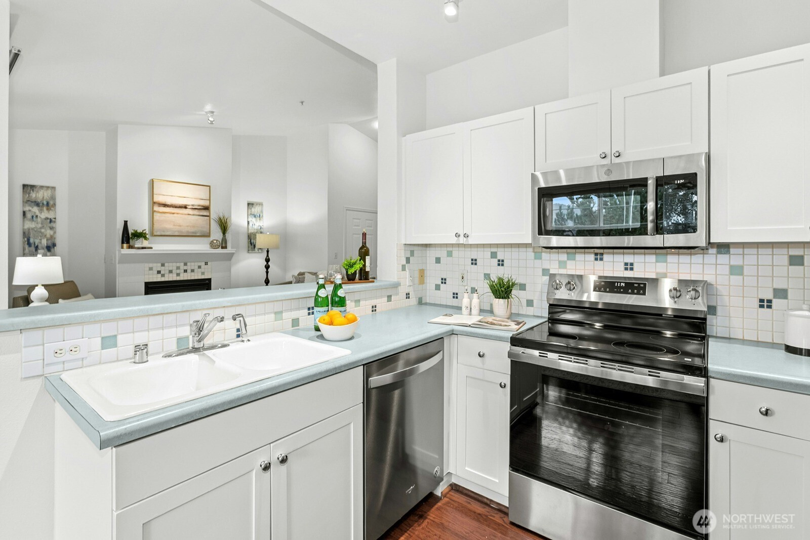 23420 SE Black Nugget Road, Issaquah, WA 98029