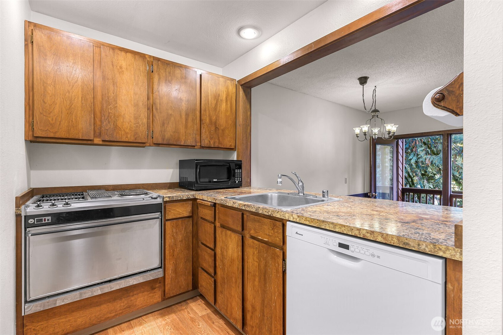 10500 Mt Baker Hwy, Deming, WA 98244