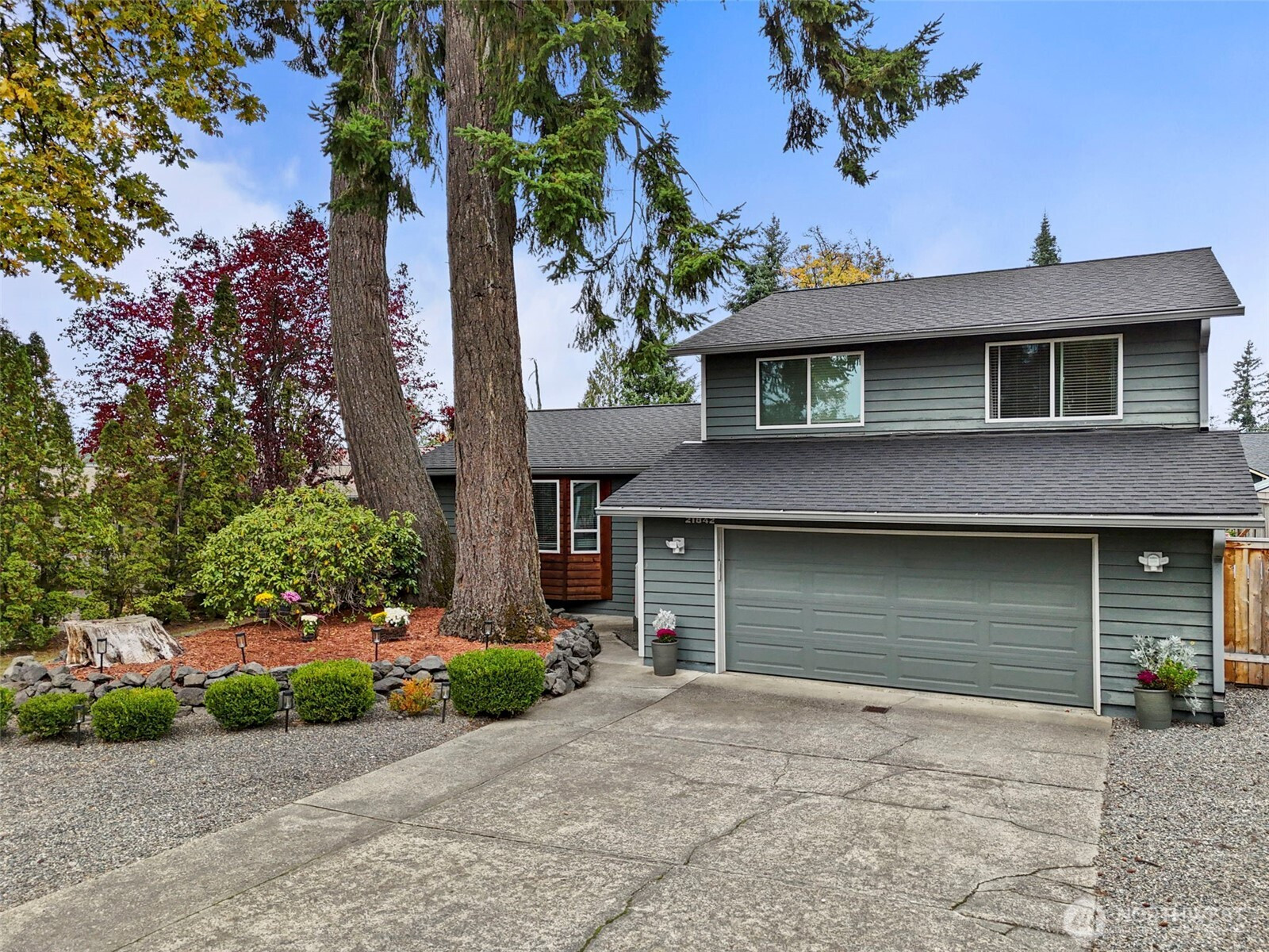 21842 SE 265th Way, Maple Valley, WA 98038