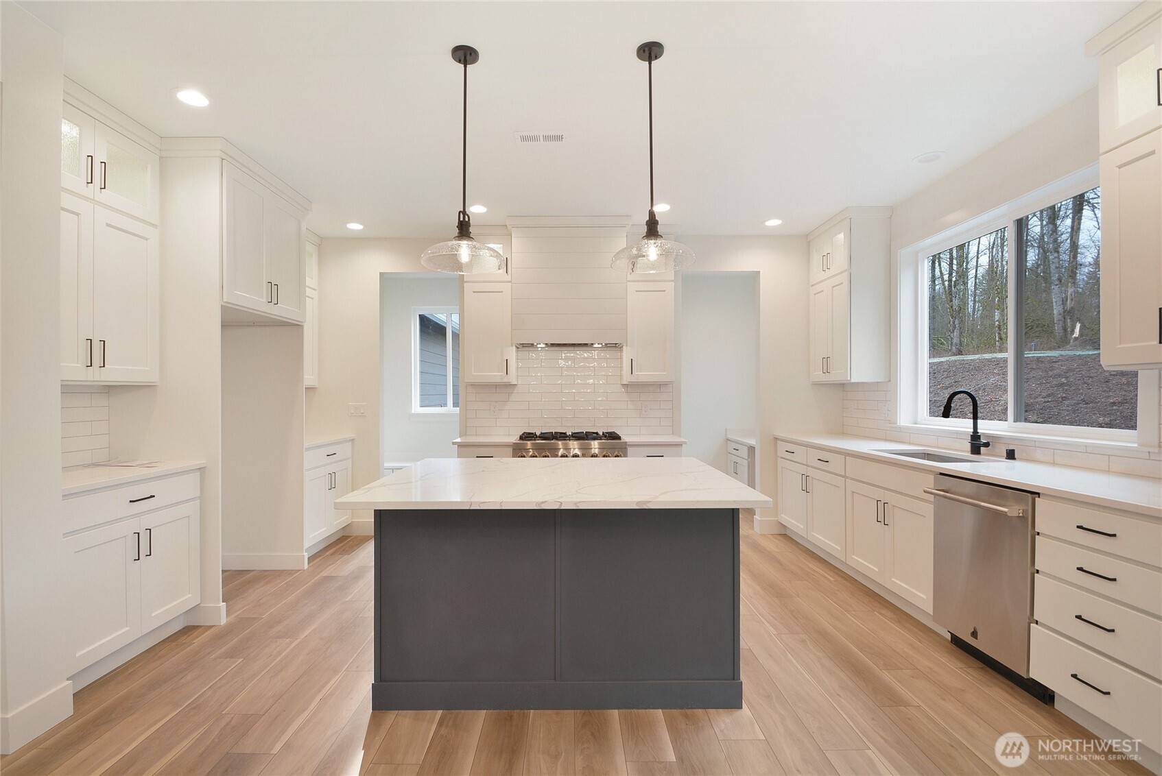 26927 3rd Avenue NE, Arlington, WA 98223