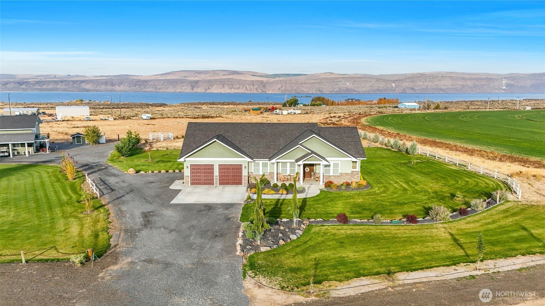 10410 Northern Avenue NE, Coulee City, WA 99115