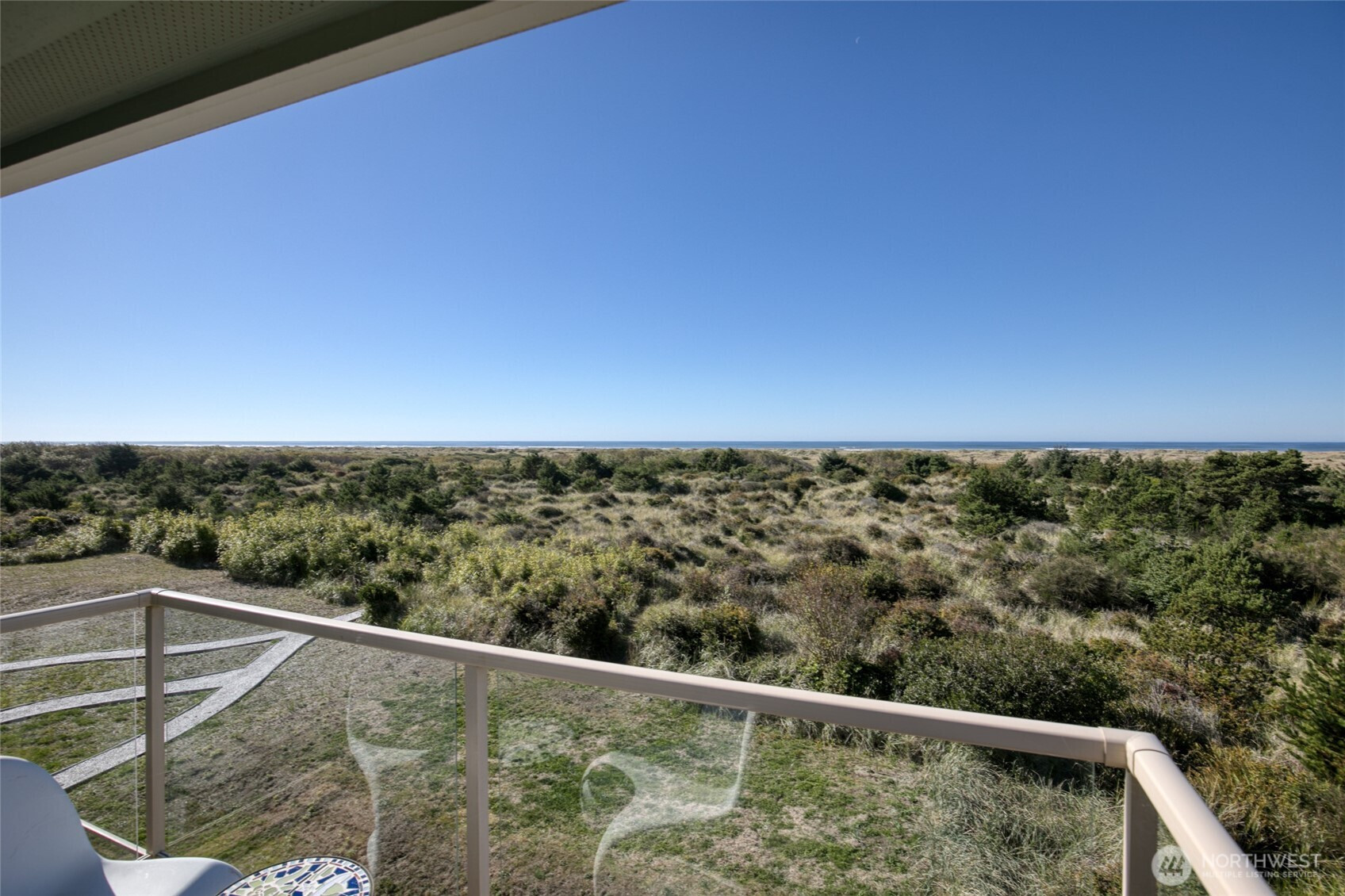 27 Ocean Lane, Copalis Beach, WA 98535