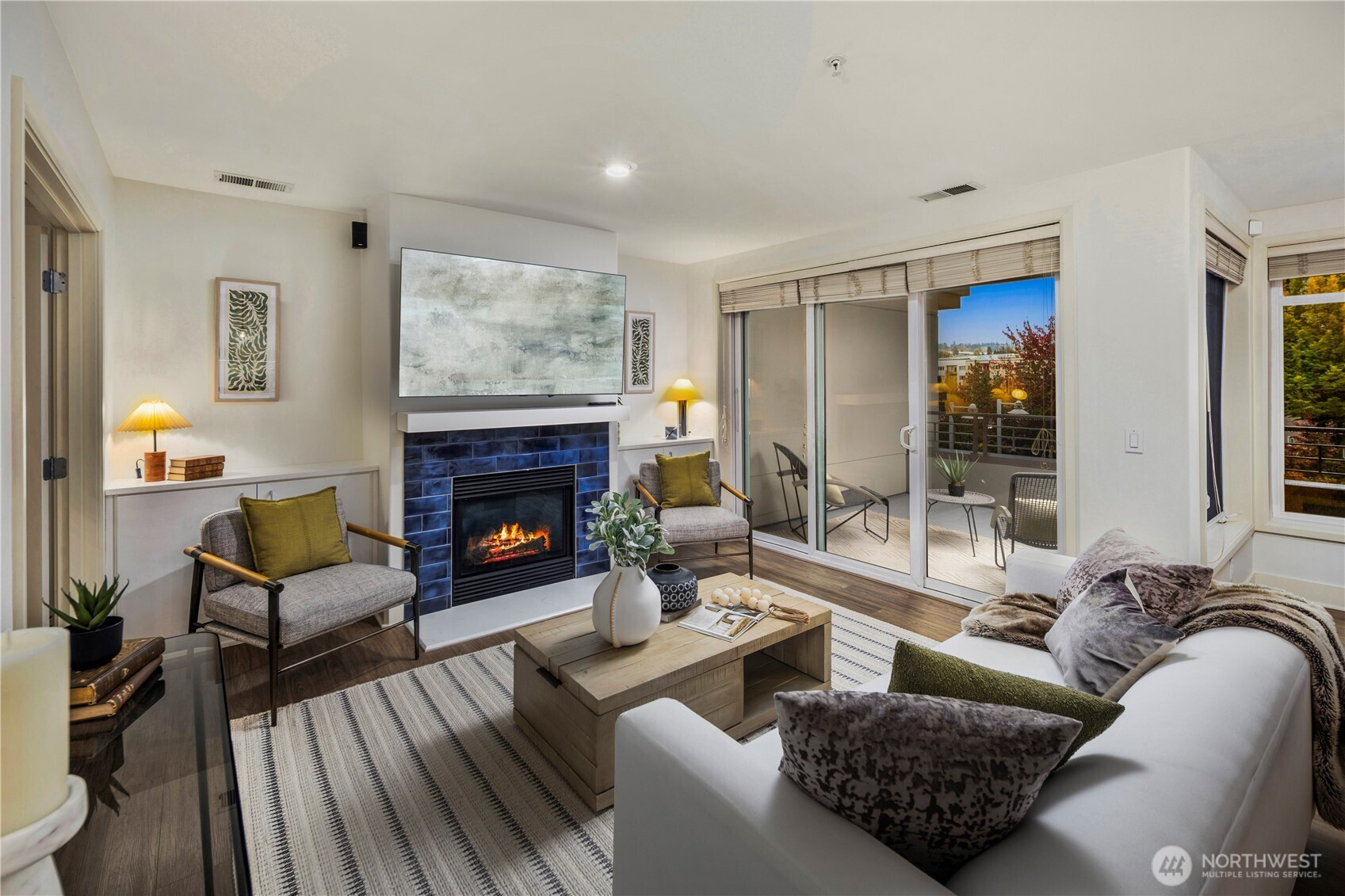 225 4th Ave, Kirkland, WA 98033