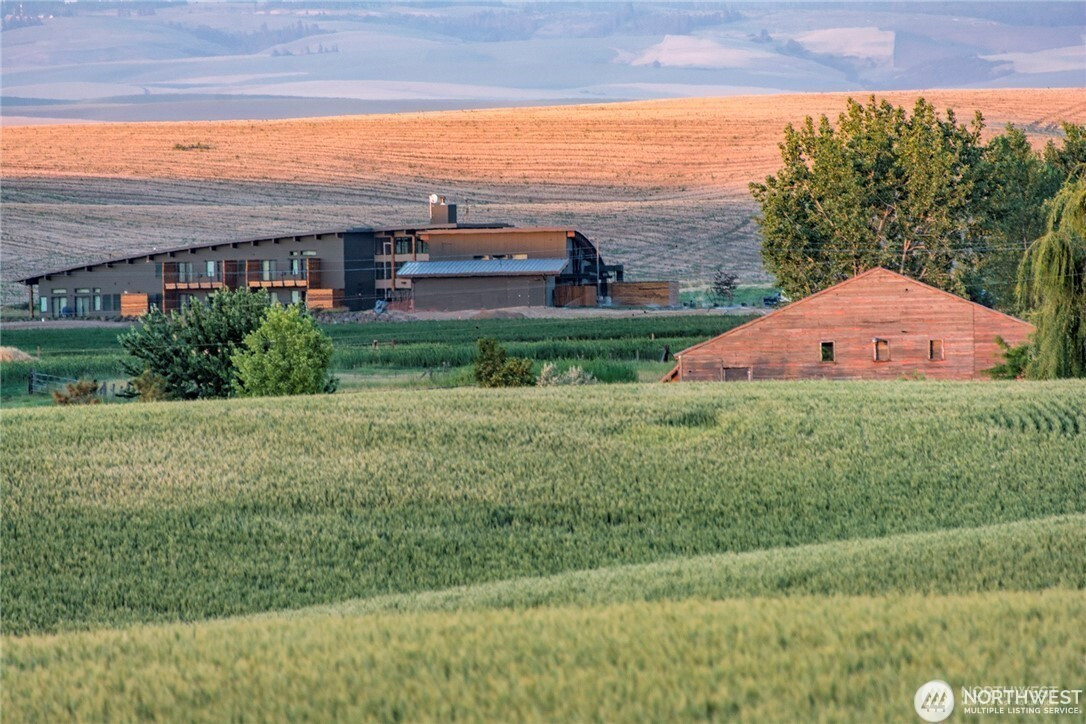 16 Bergevin Springs Place, Walla Walla, WA 99362