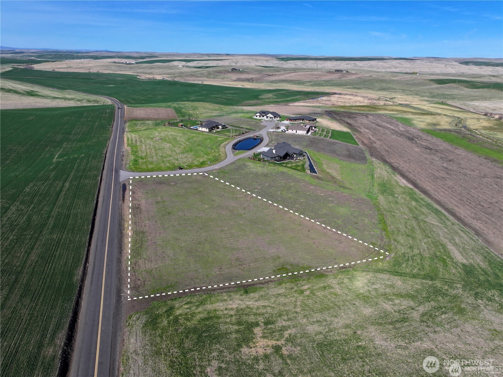 16 Bergevin Springs Place, Walla Walla, WA 99362