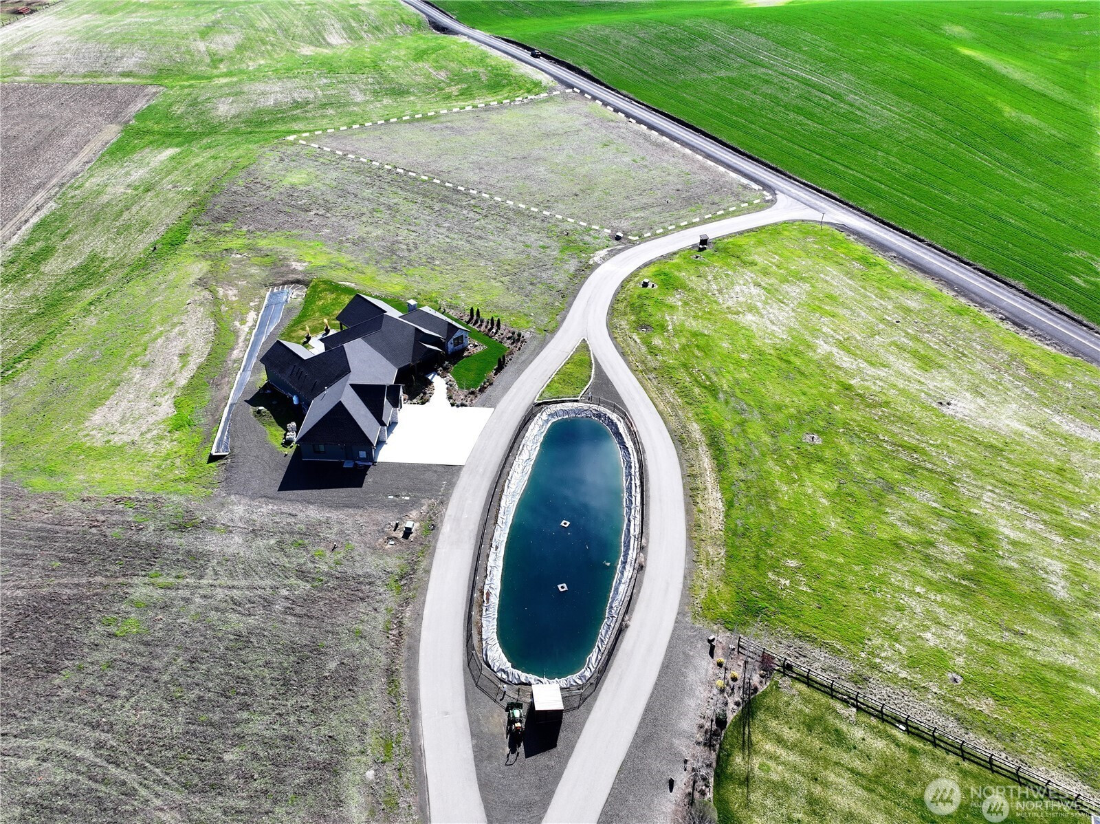 16 Bergevin Springs Place, Walla Walla, WA 99362