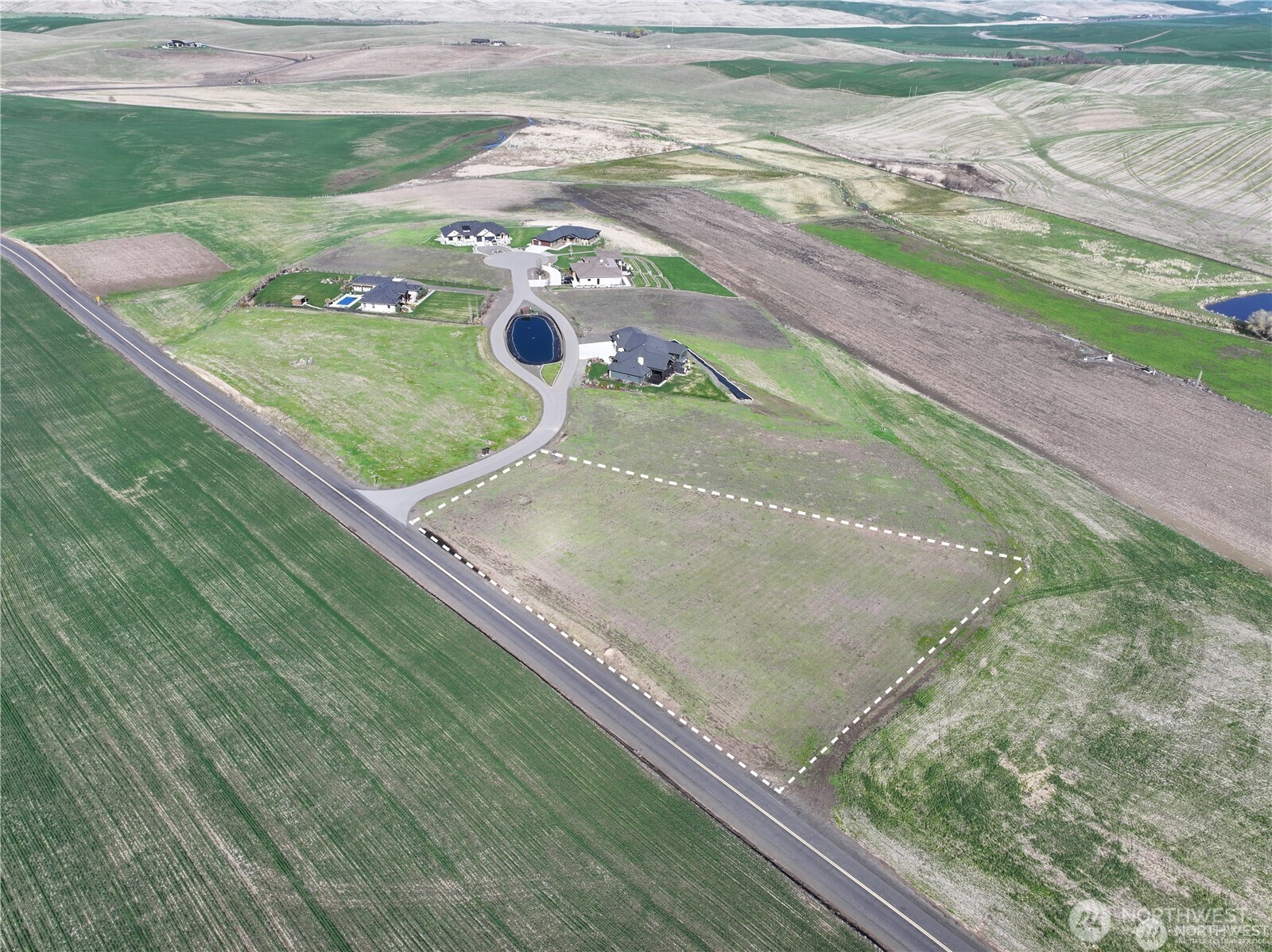 16 Bergevin Springs Place, Walla Walla, WA 99362