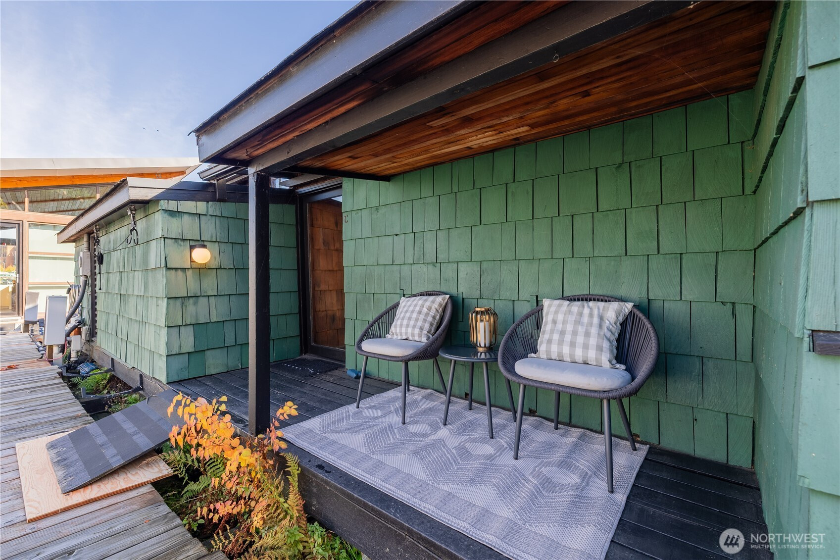 3130 Portage Bay Place E, Seattle, WA 98102