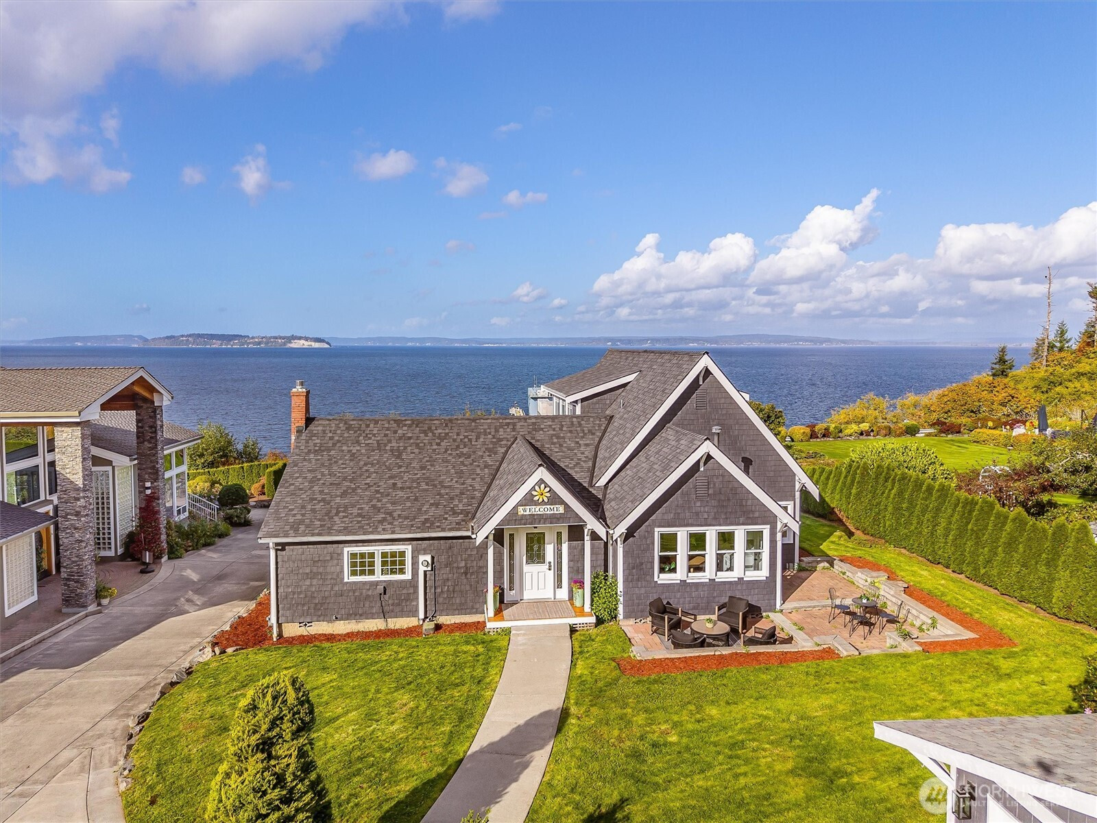 1539 Mukilteo Lane, Mukilteo, WA 98275