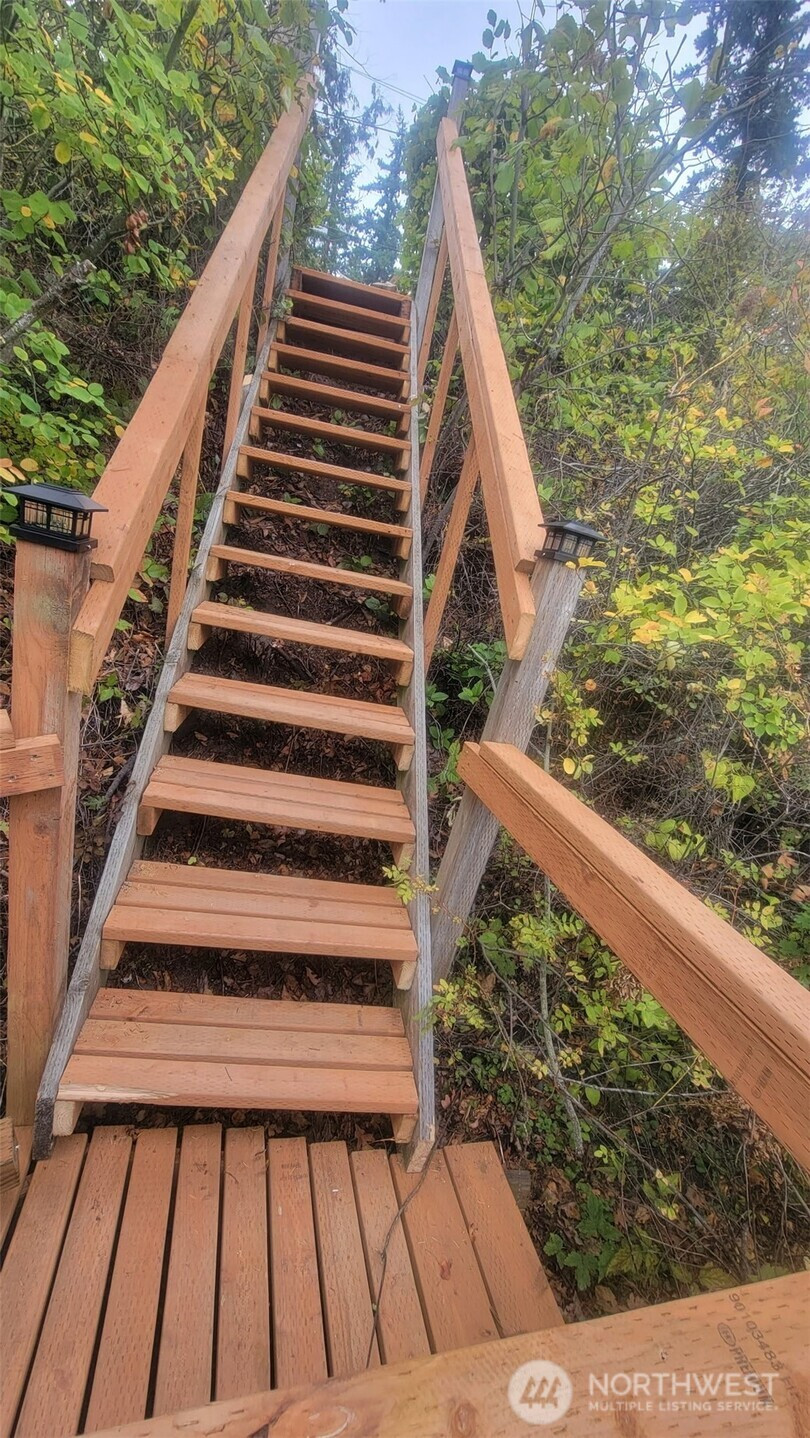 10405 Samish Island Road, Bow, WA 98232