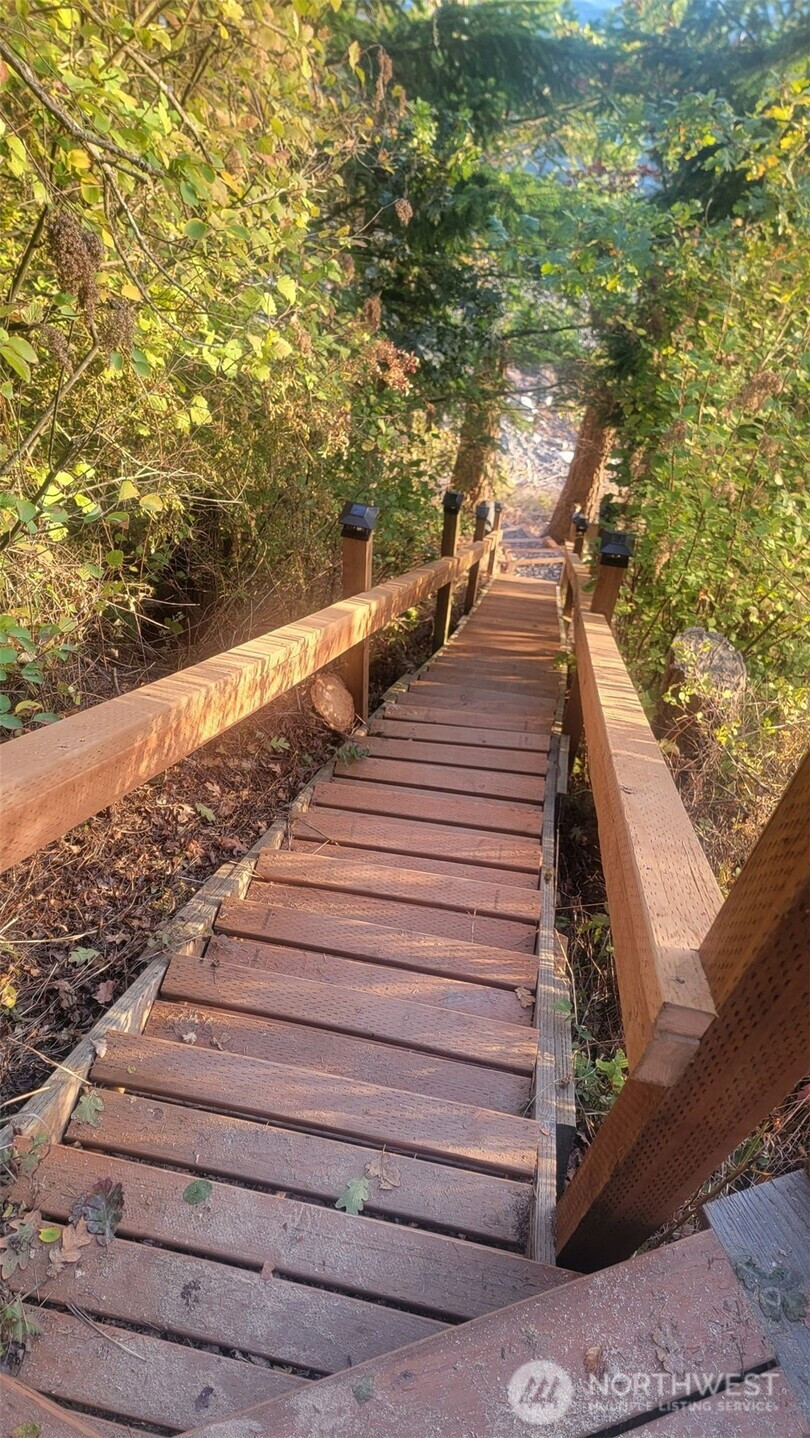 10405 Samish Island Road, Bow, WA 98232