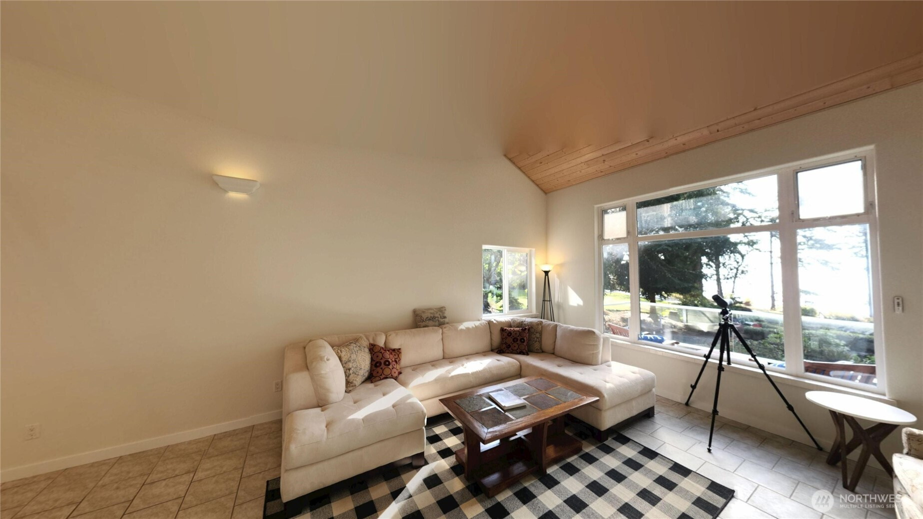 10405 Samish Island Road, Bow, WA 98232