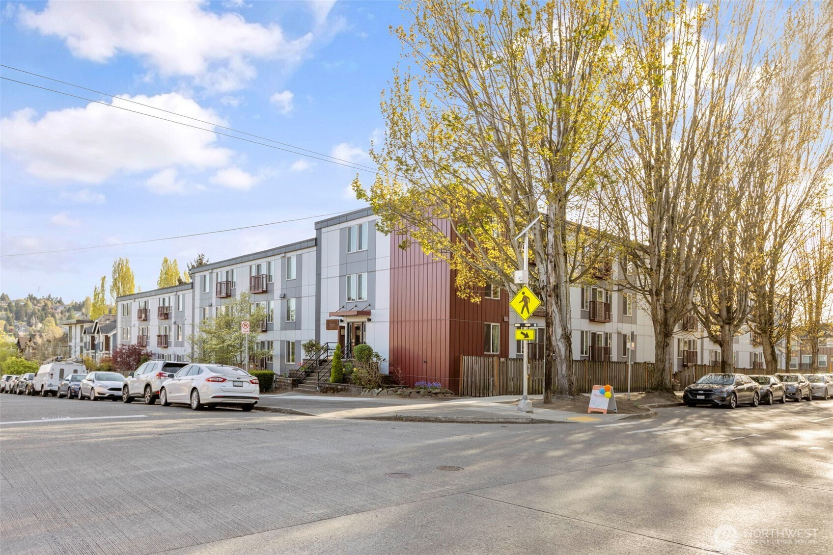 3661 Phinney Avenue N, Seattle, WA 98103