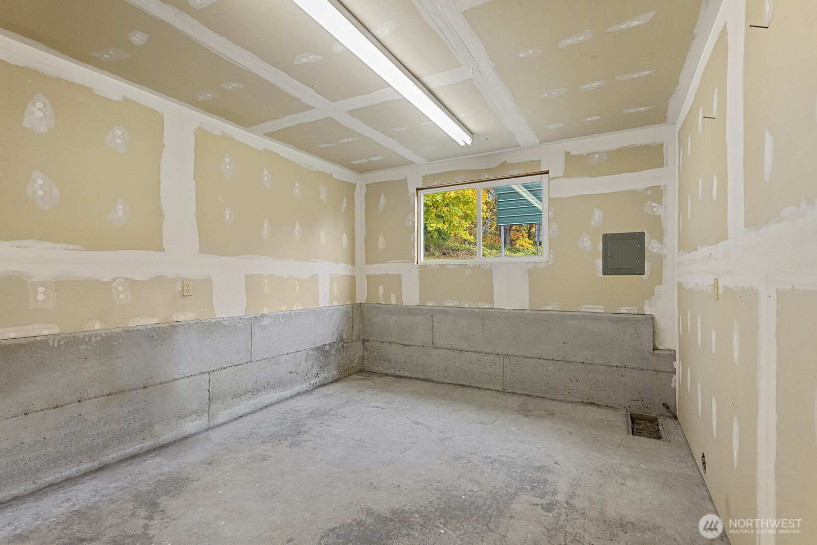 35218 SE Fish Hatchery Road, Fall City, WA 98024