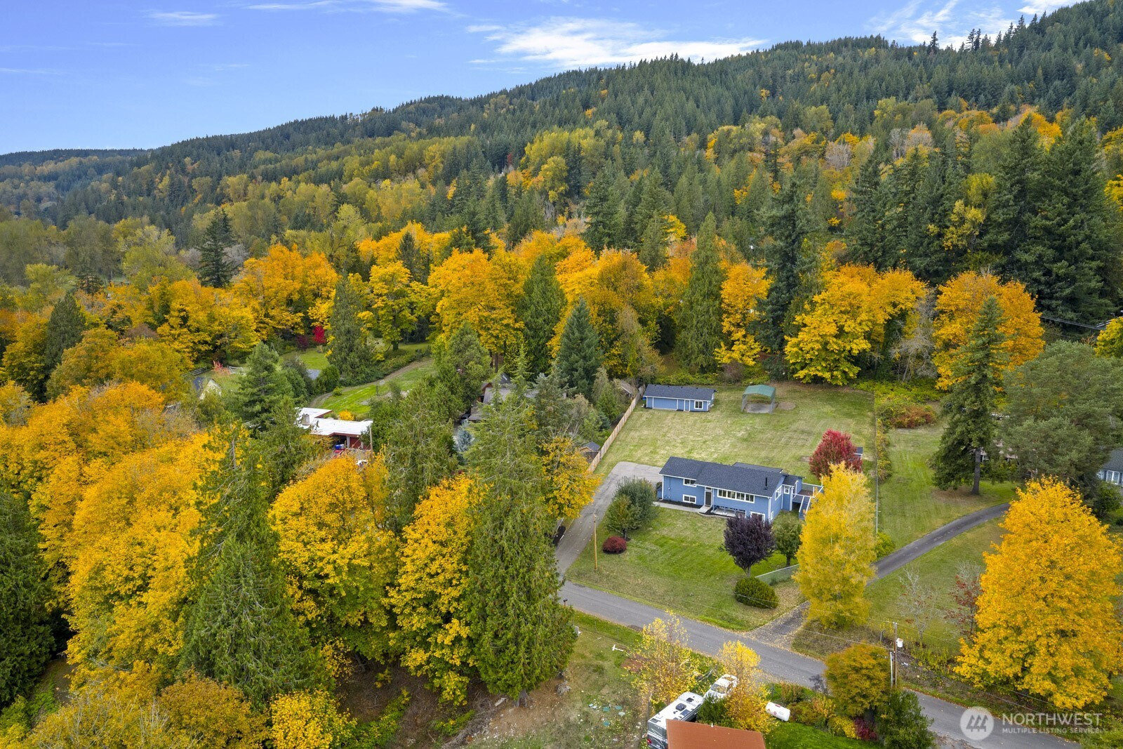 35218 SE Fish Hatchery Road, Fall City, WA 98024