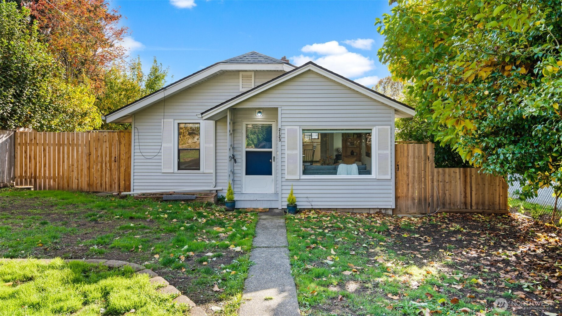 2123 E 14th Street, Bremerton, WA 98310