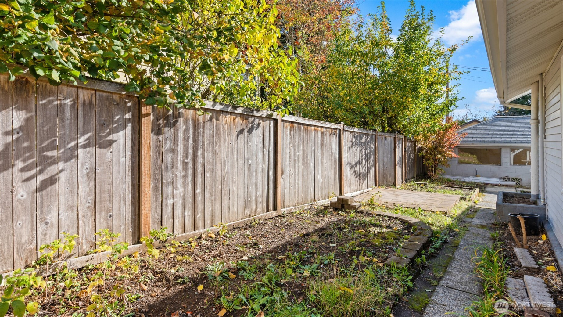 2123 E 14th Street, Bremerton, WA 98310