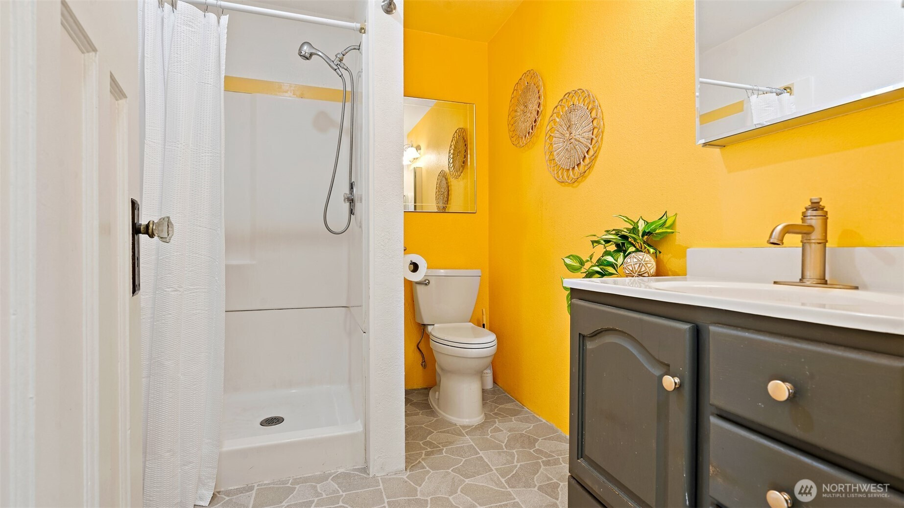 2123 E 14th Street, Bremerton, WA 98310