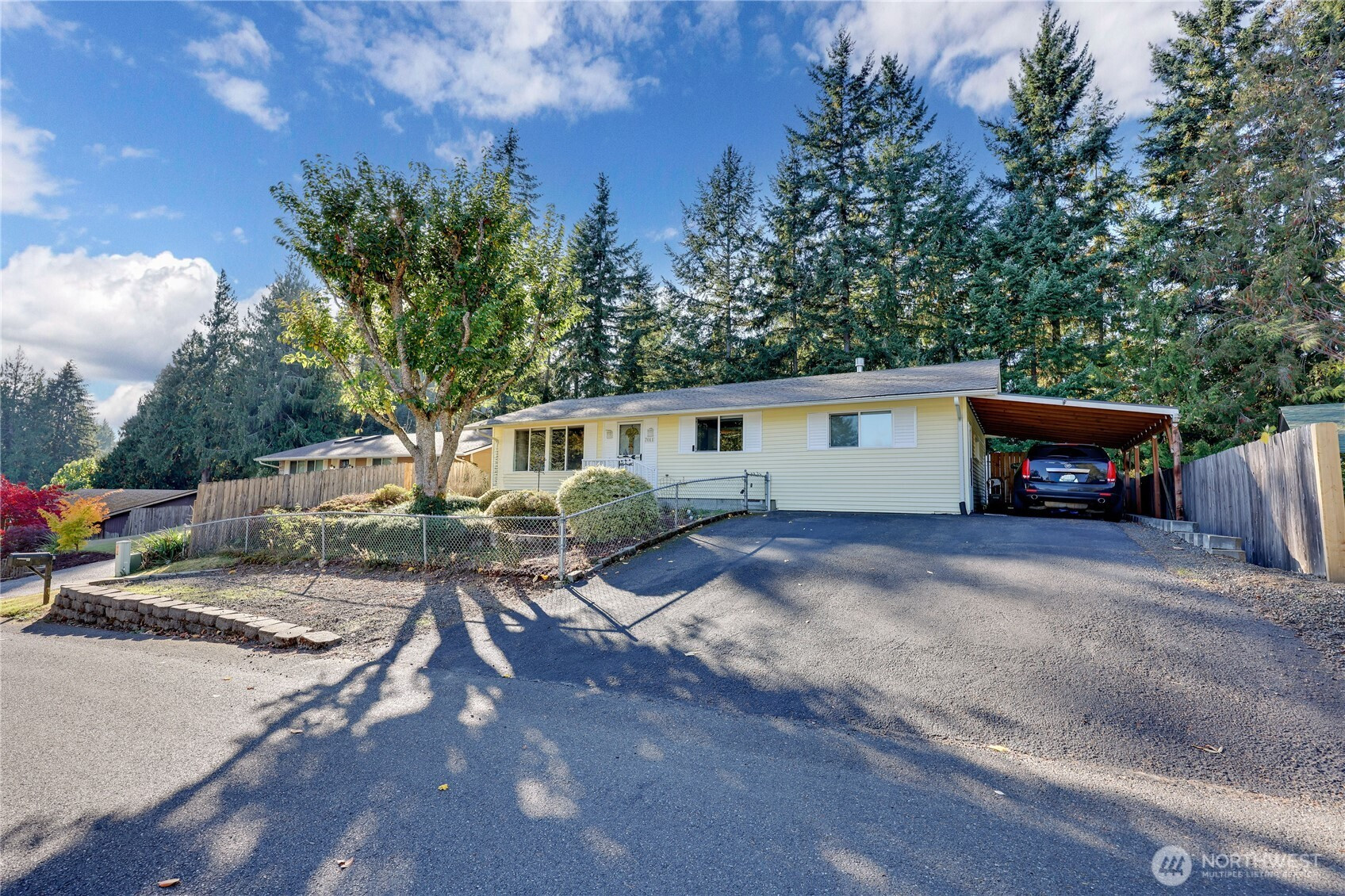 7011 Parkdale Drive NW, Bremerton, WA 98311