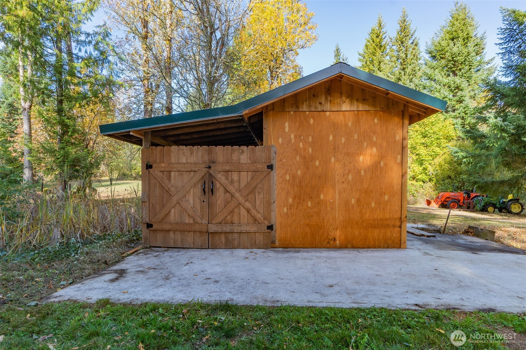 17328 Mulqueen Road SE, Rainier, WA 98576