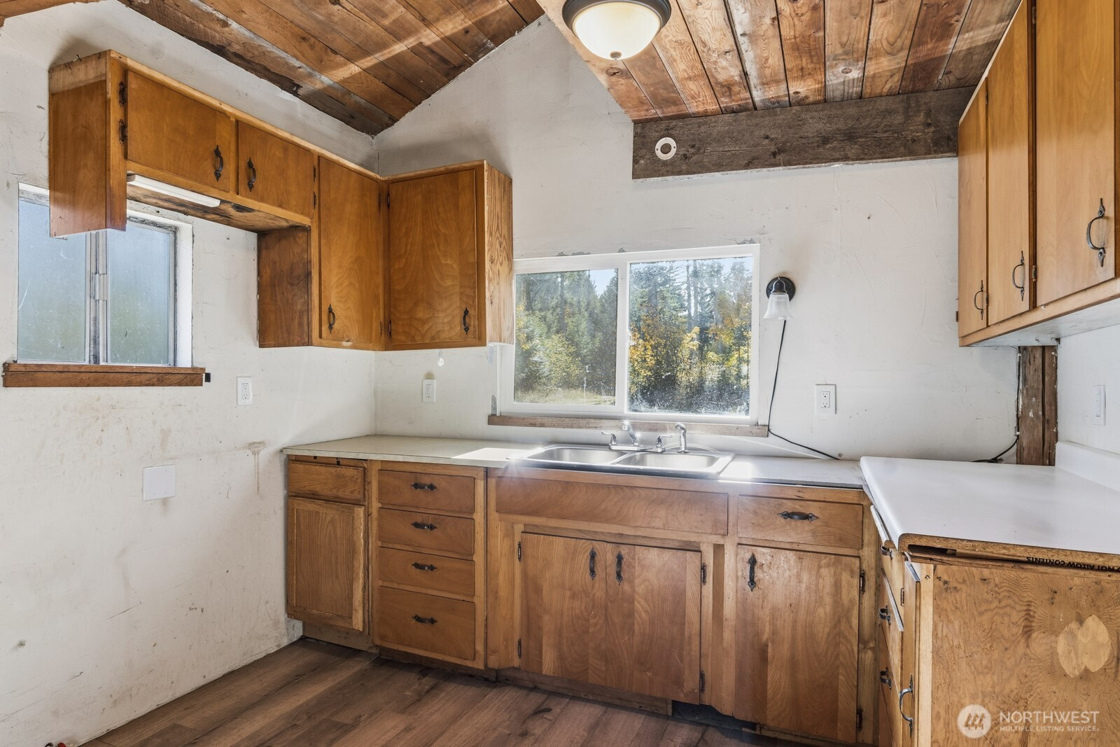 17328 Mulqueen Road SE, Rainier, WA 98576