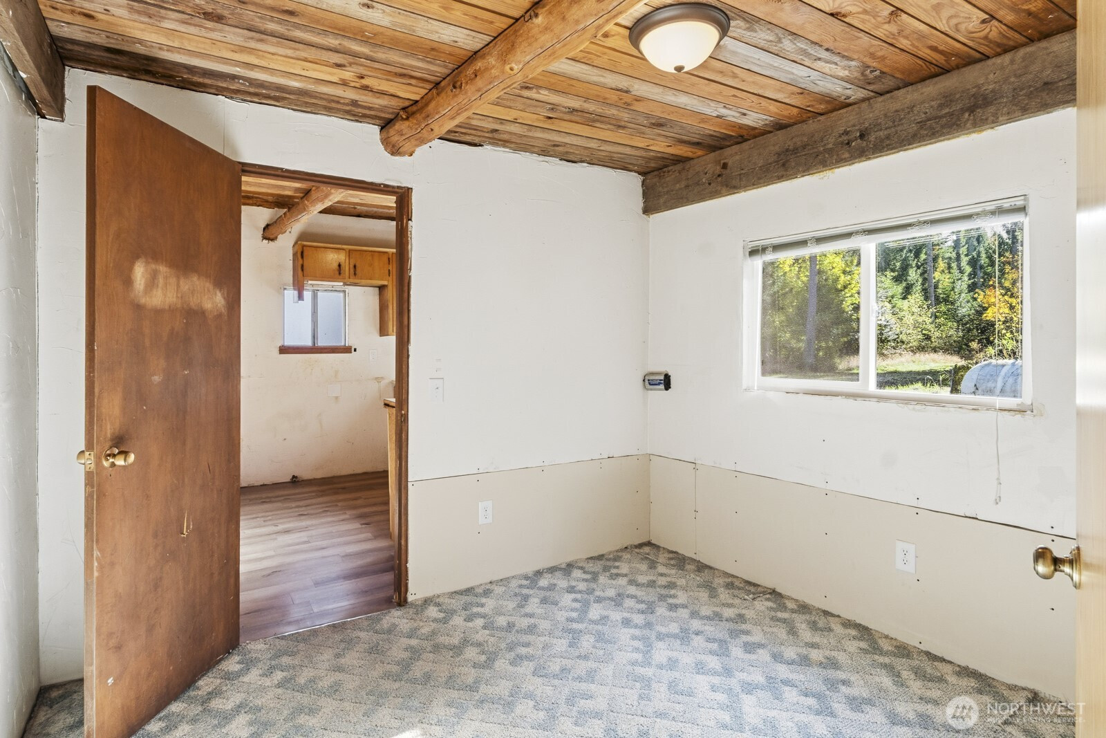 17328 Mulqueen Road SE, Rainier, WA 98576