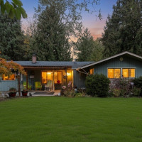 842 Woodbine Way, Bellingham, WA 98229