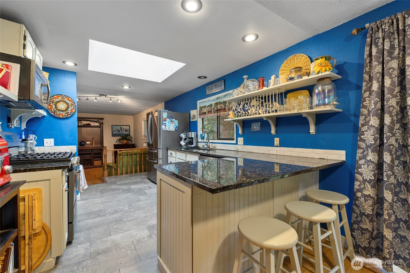 842 Woodbine Way, Bellingham, WA 98229