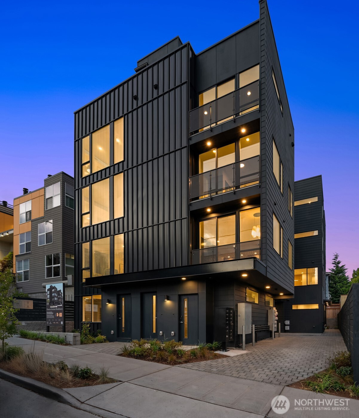 3610 Francis Avenue N, Seattle, WA 98103