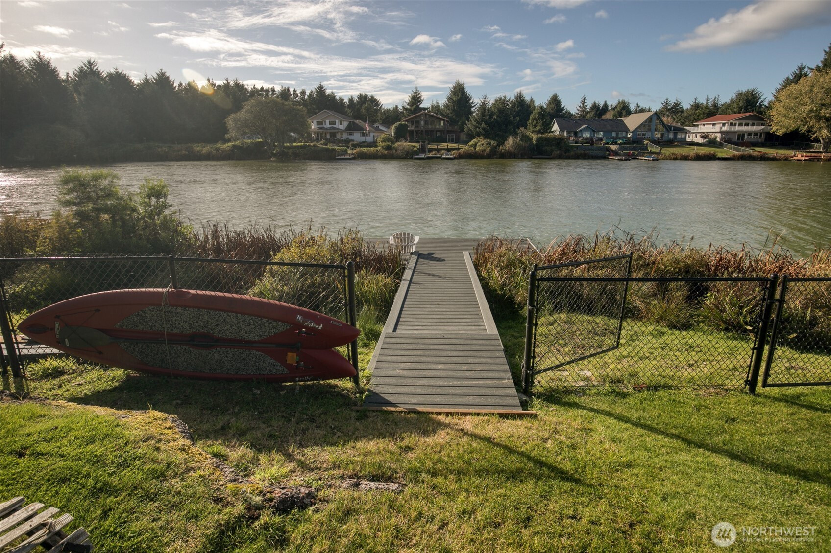 292 NE Pearsall Street, Ocean Shores, WA 98569