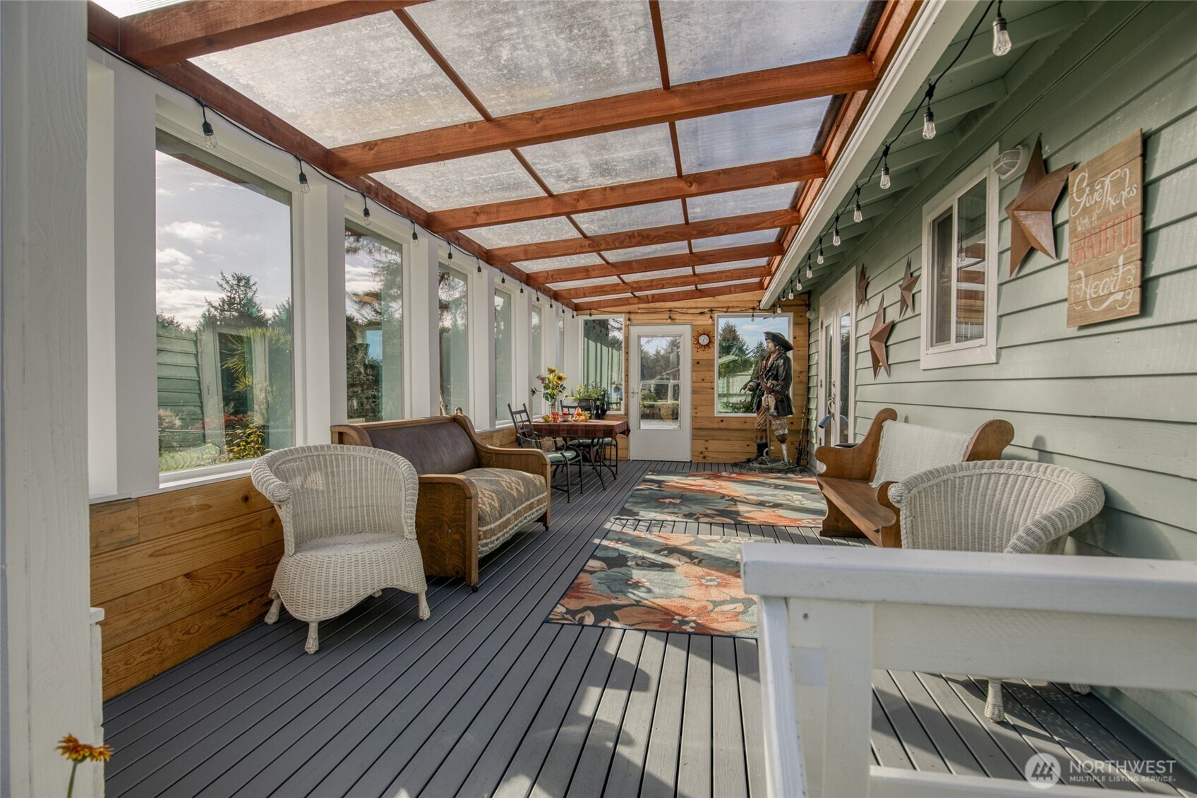 292 NE Pearsall Street, Ocean Shores, WA 98569