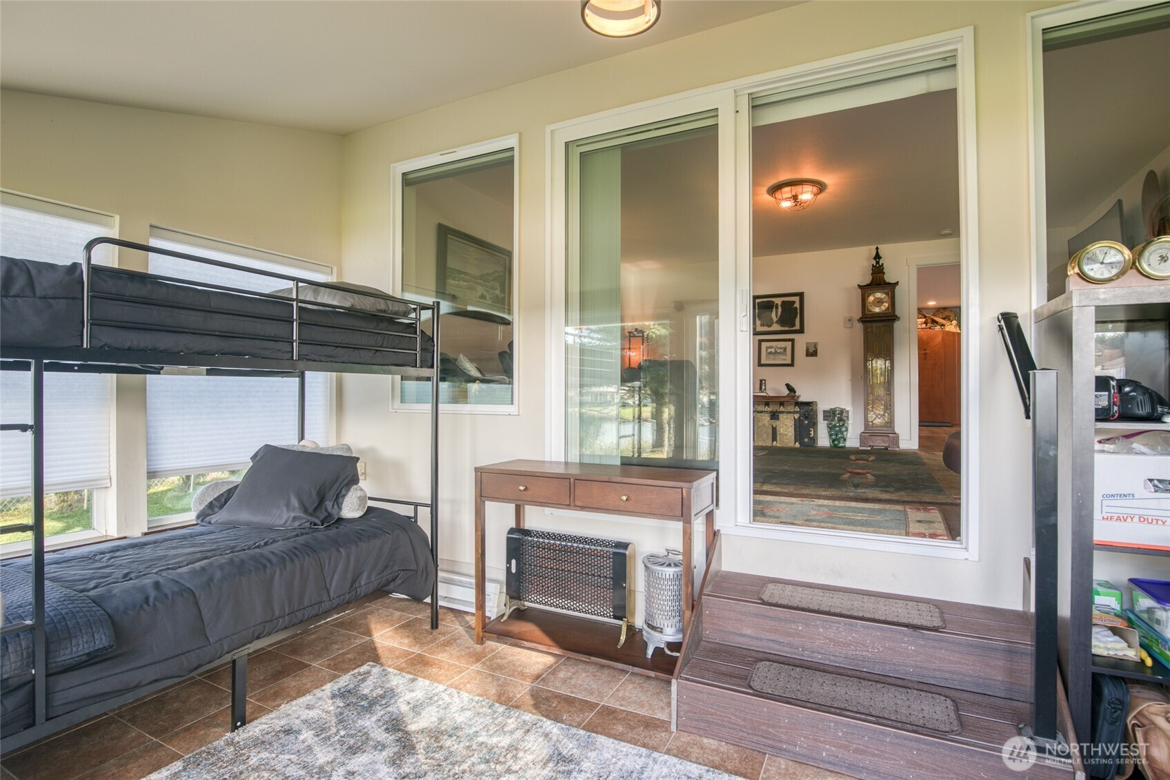 292 NE Pearsall Street, Ocean Shores, WA 98569