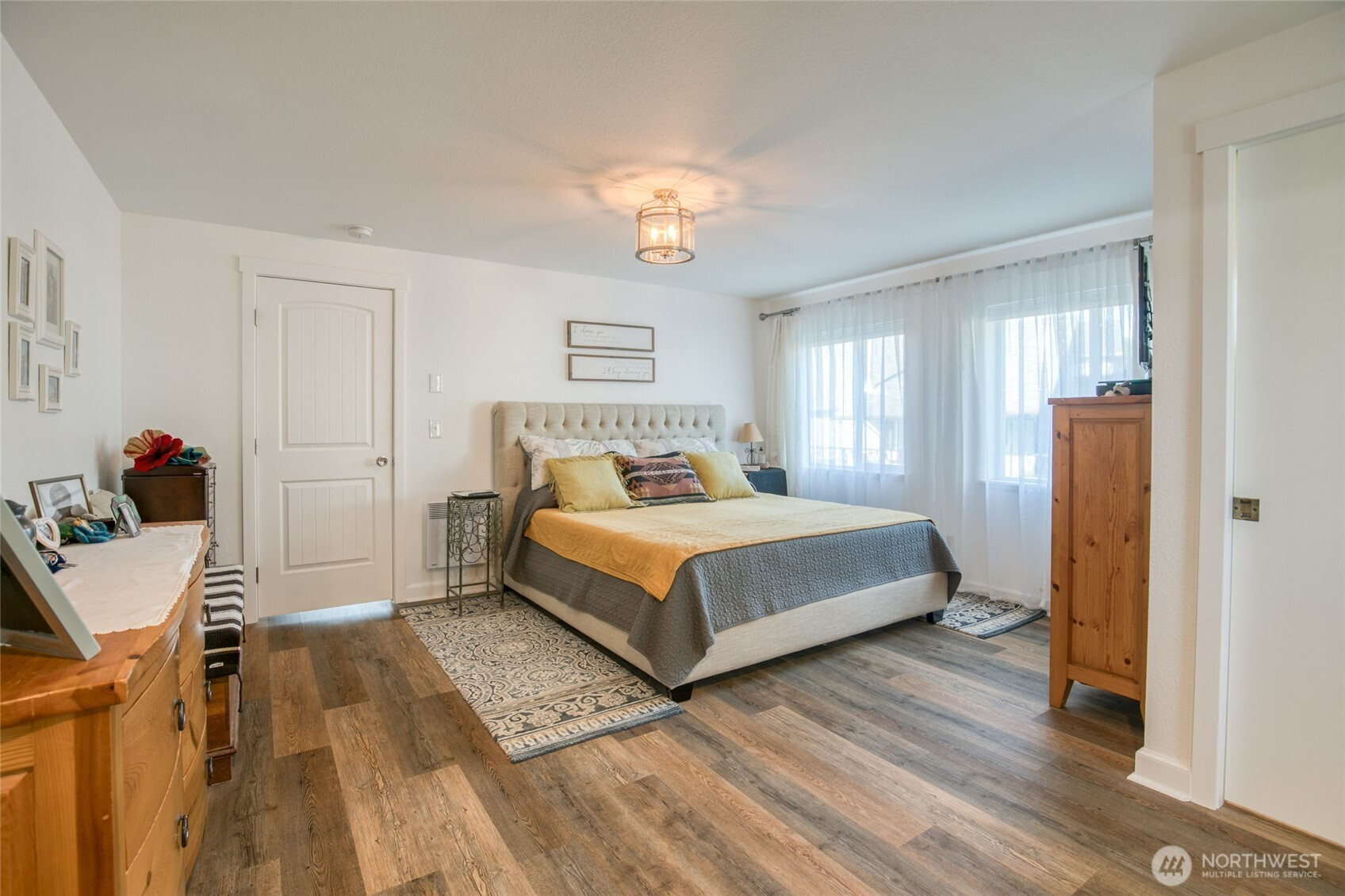 292 NE Pearsall Street, Ocean Shores, WA 98569