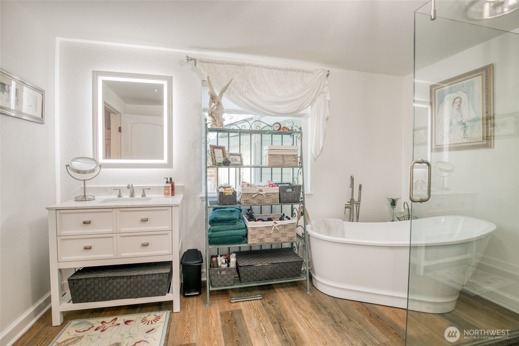 292 NE Pearsall Street, Ocean Shores, WA 98569