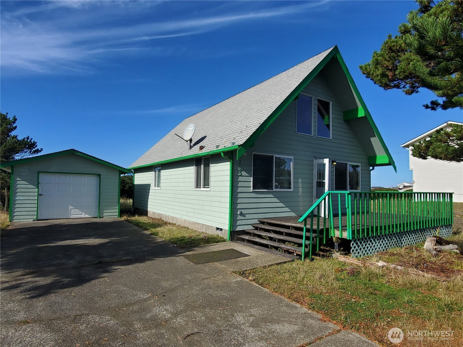 1205 Fairwood Court St SW, Ocean Shores, WA 98569