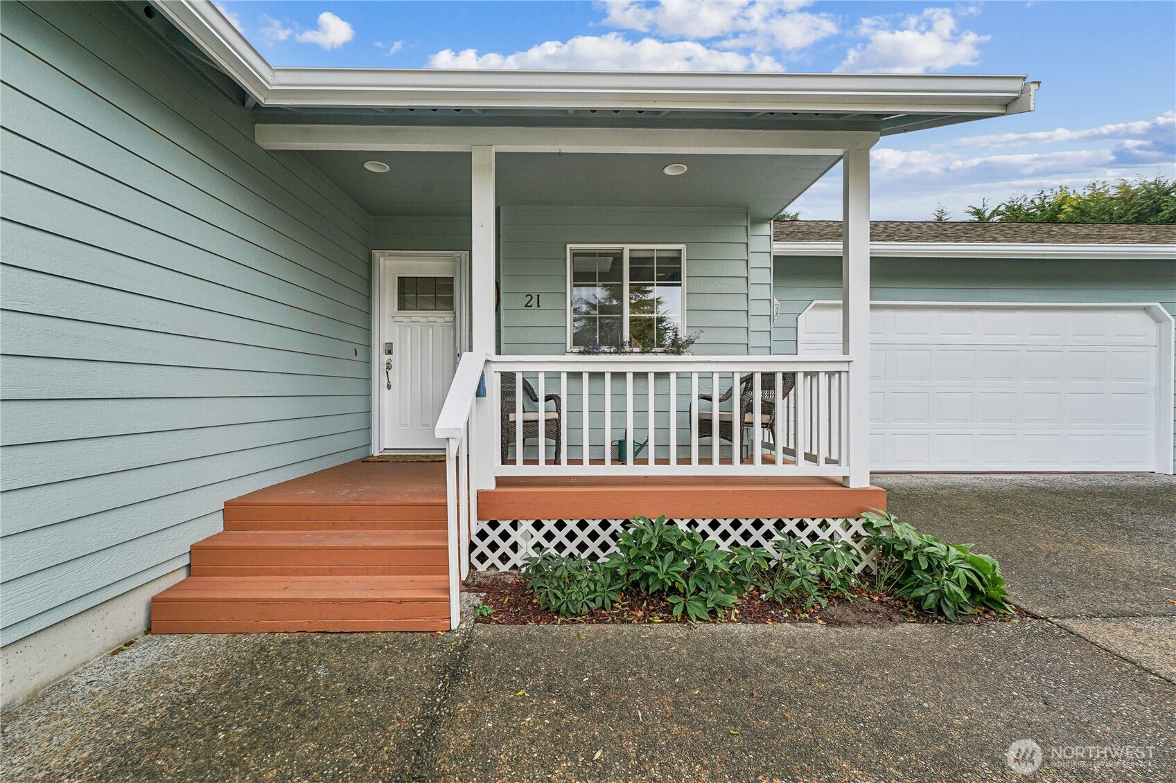 21 Steve Place, Sequim, WA 98382