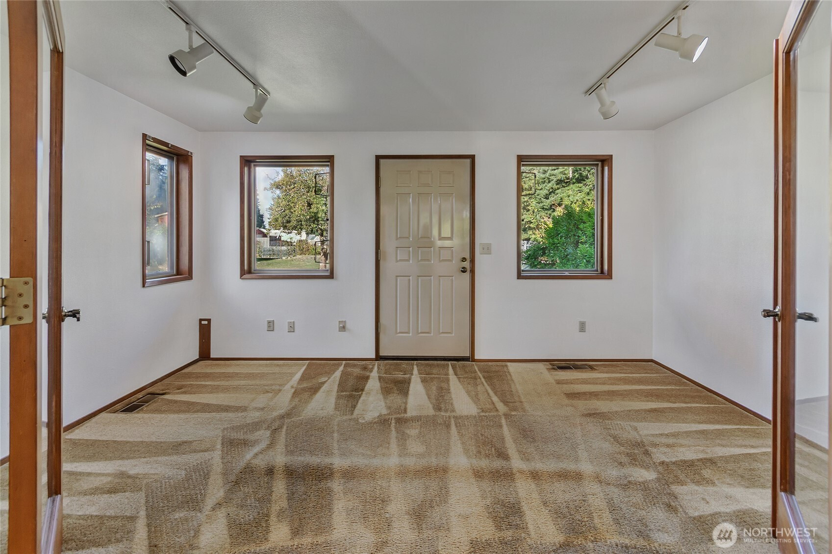 4221 72nd Street E, Tacoma, WA 98443