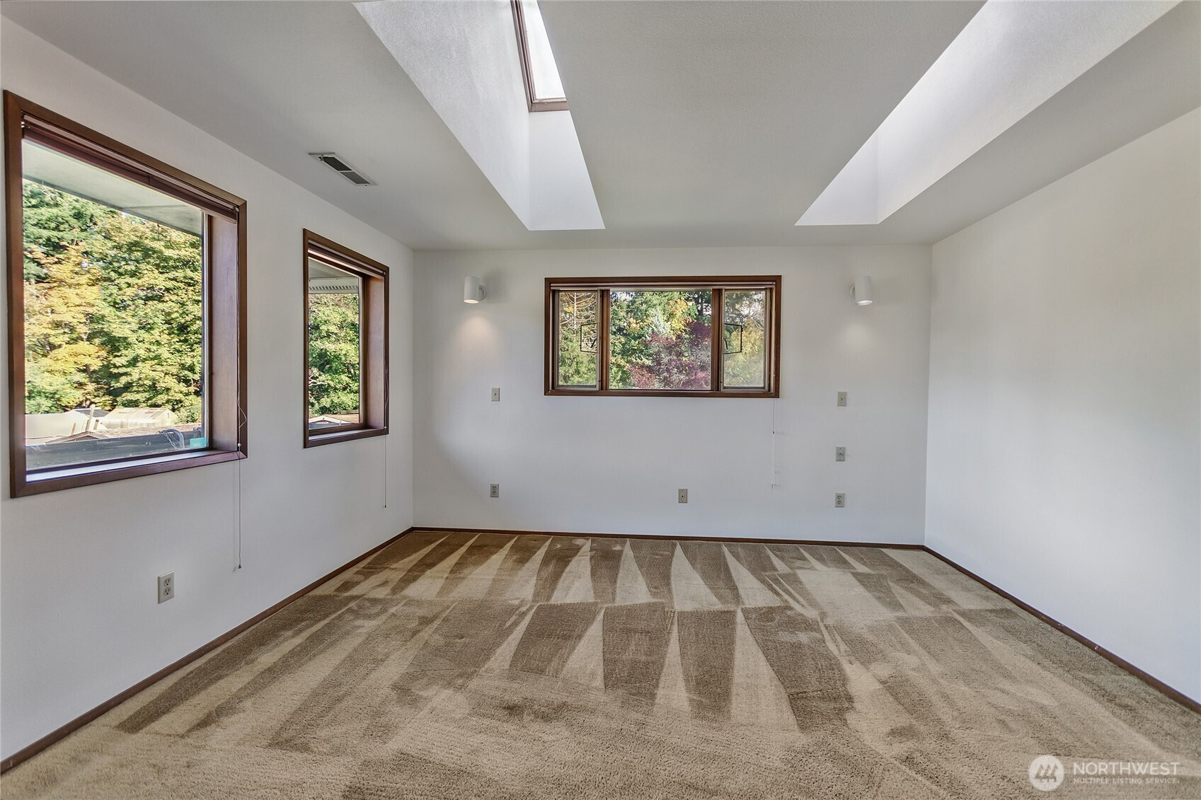 4221 72nd Street E, Tacoma, WA 98443