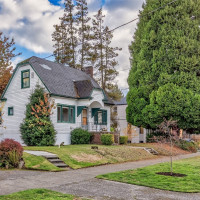 150 24th Avenue, Seattle, WA 98122