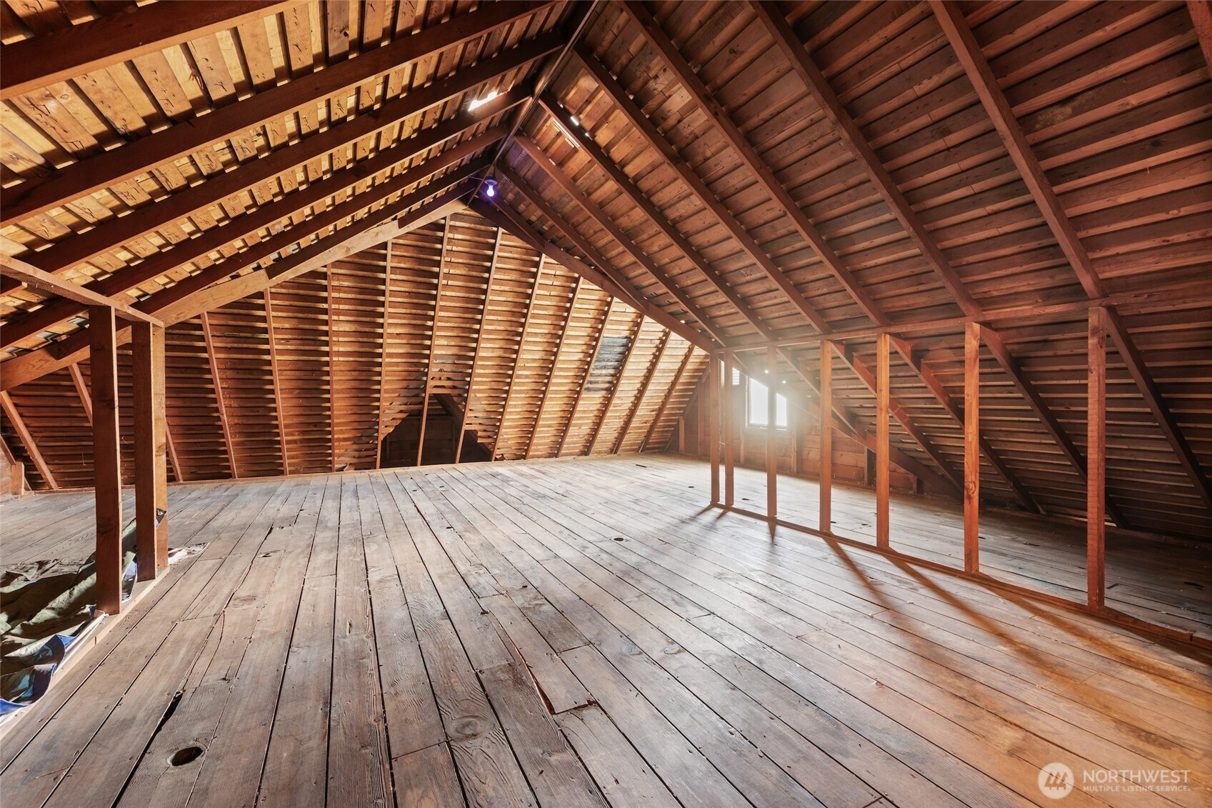 150 24th Avenue, Seattle, WA 98122